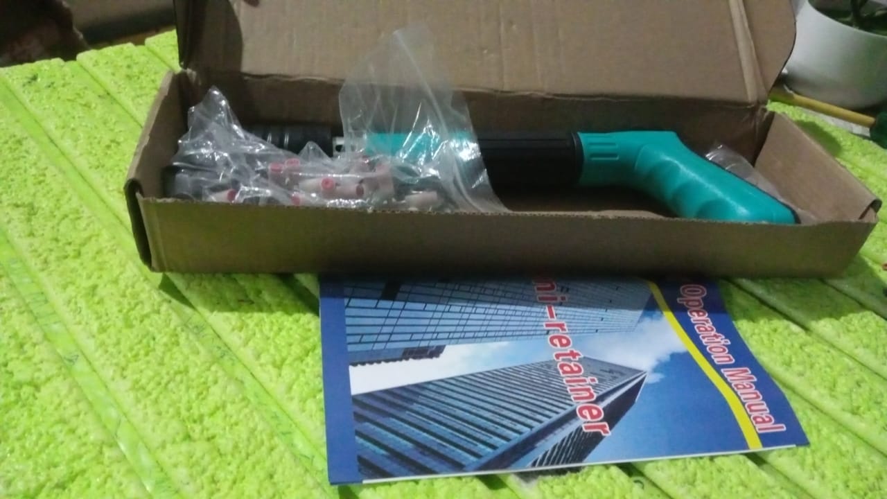 Manual Steel Nails Gun, Nail Wall Fastening Tool with 10 Nails (1 Set) Manual Steel Nails Gun, Nail Wall Fastening Tool with 10 Nails (1 Set)